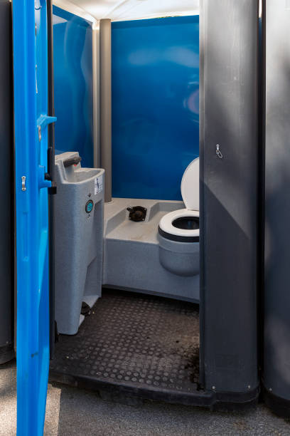 Best Portable restroom solutions  in Greenbriar, FL